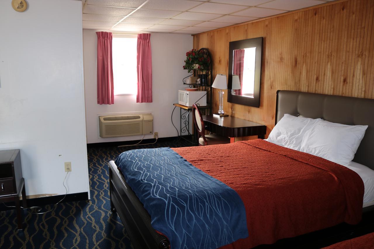 Rodeway Inn Harlan 外观 照片