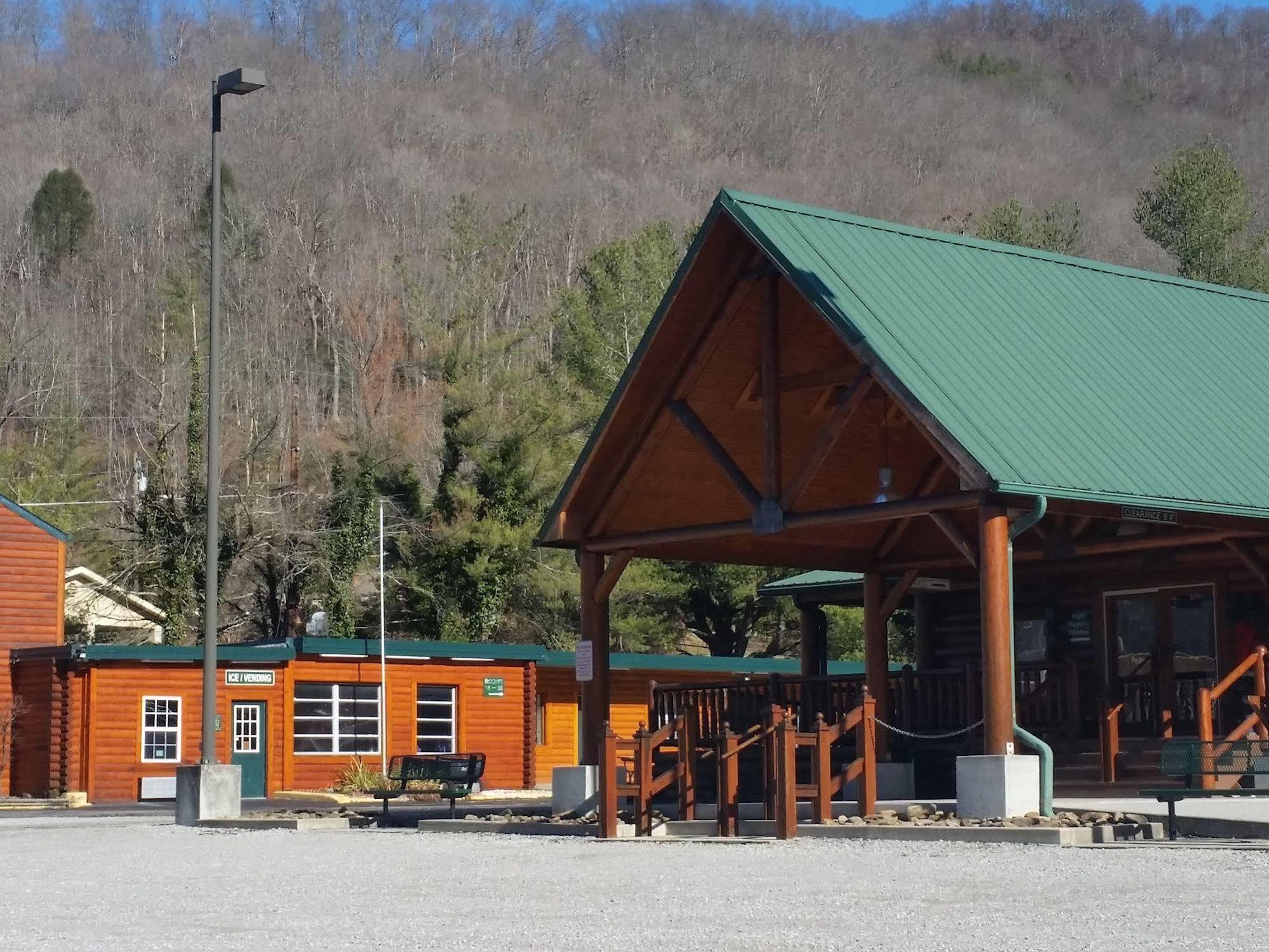 Rodeway Inn Harlan 外观 照片