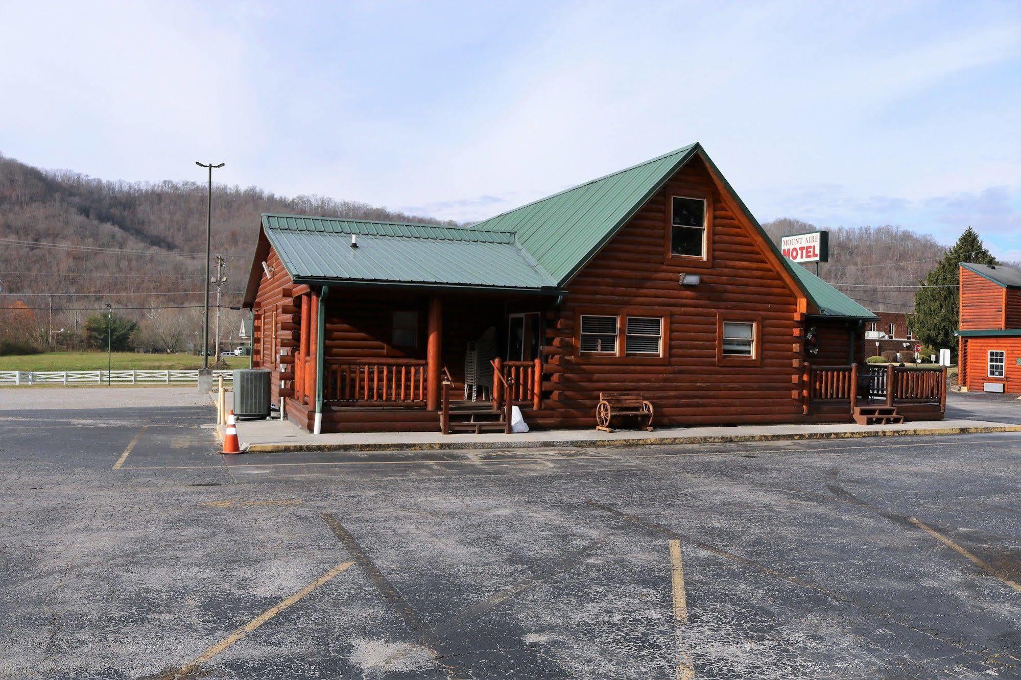 Rodeway Inn Harlan 外观 照片